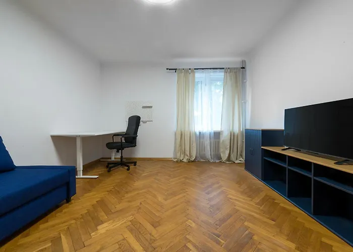 Very Quiet Flat In The Old Town